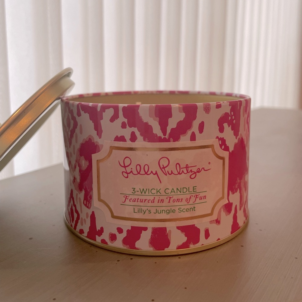 Lilly Pulitzer 3 wick candle